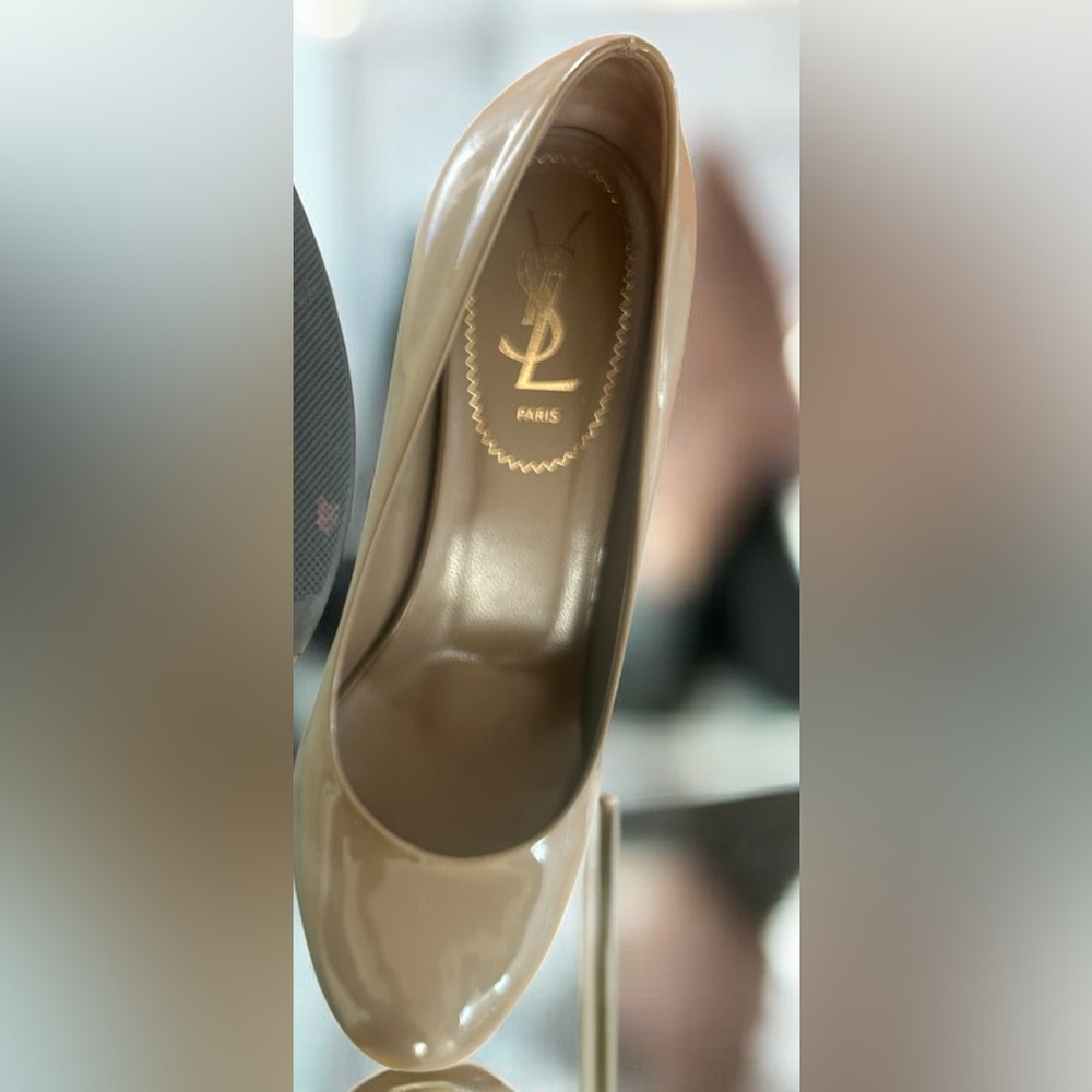 Yves Saint Laurent Patent Leather Taupe color Heels 7.5 - Picture 2 of 14